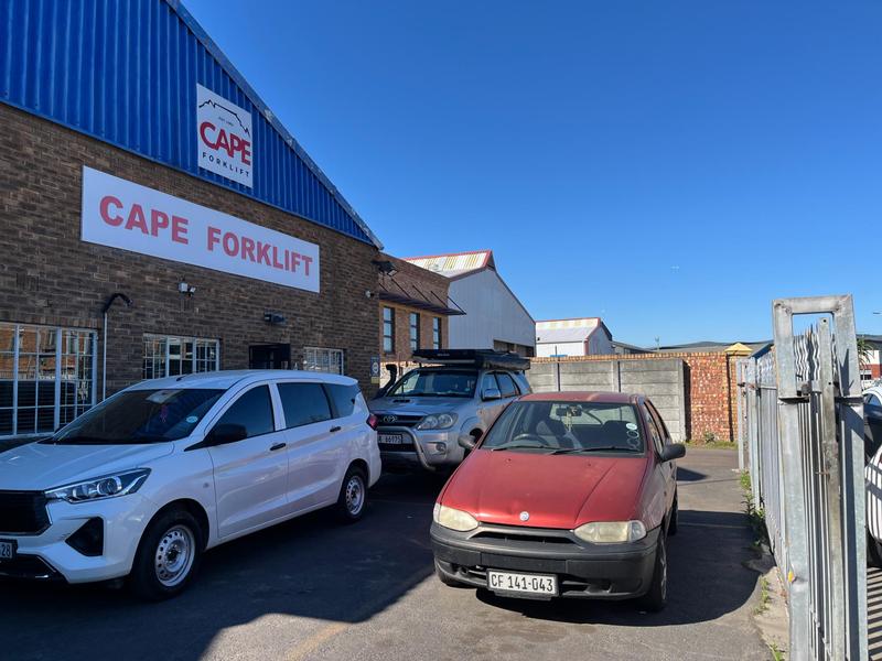 To Let Commercial Property for Rent in Montague Gardens Western Cape